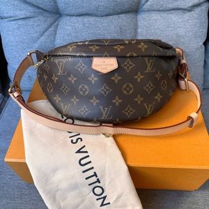 Louis Vuitton Monogram Bumbag
